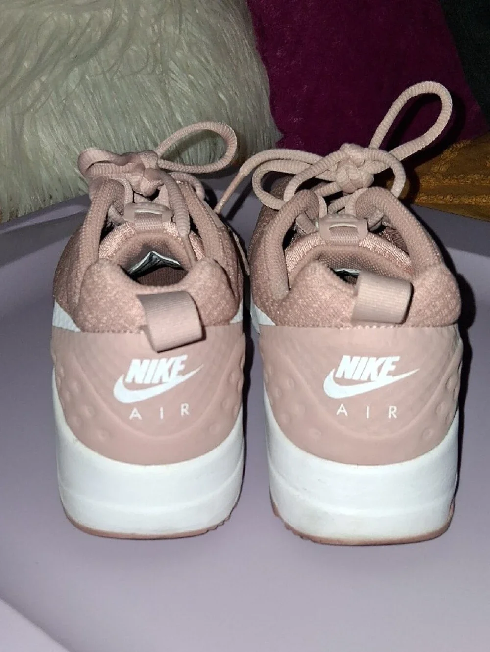 Nike Air Max Motion Shoes Athletic Running Sneakers Sz. 9.5
